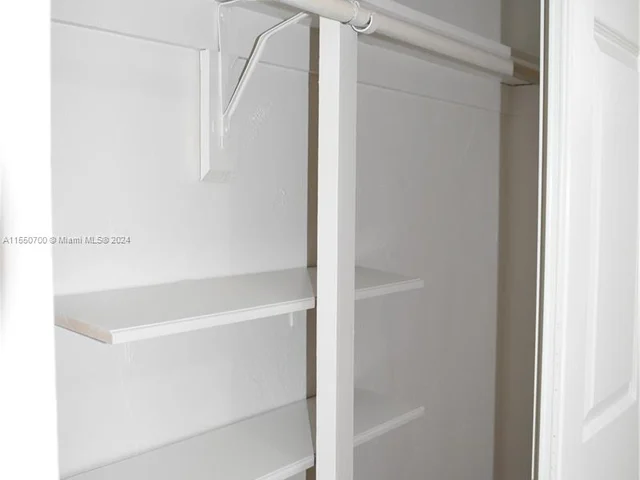 16851 NE 21st Ave # 17, North Miami Beach FL 33162