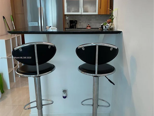 335 S Biscayne Blvd # 2900, Miami FL 33131