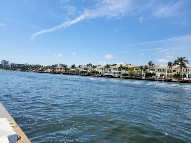 1410 S Ocean Dr # 1208, Hollywood FL 33019