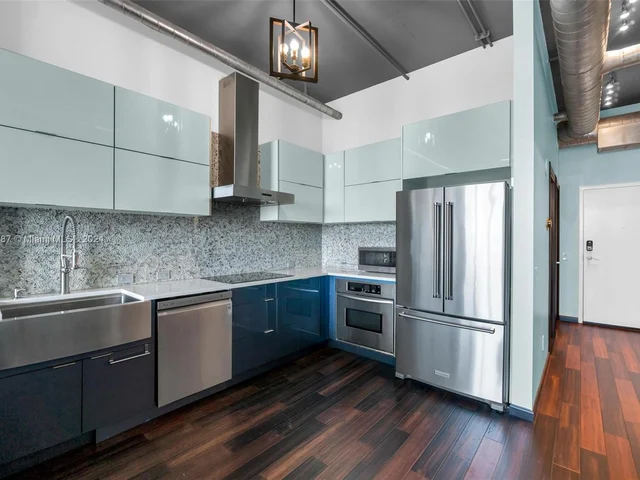 3029 NE 188th St # 819, Aventura FL 33180