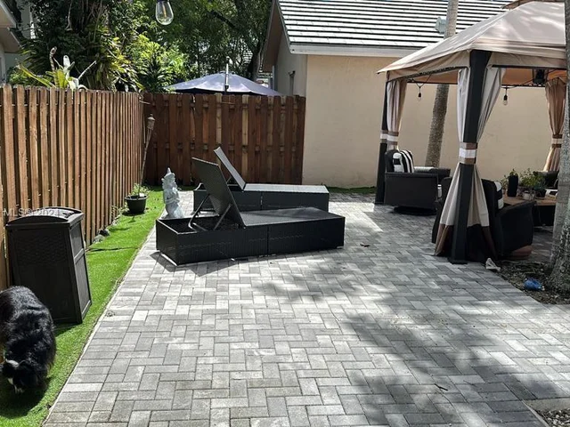 14755 SW 123rd Ave, Miami FL 33186