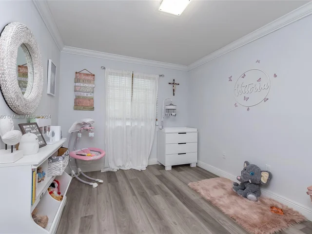 14755 SW 123rd Ave, Miami FL 33186