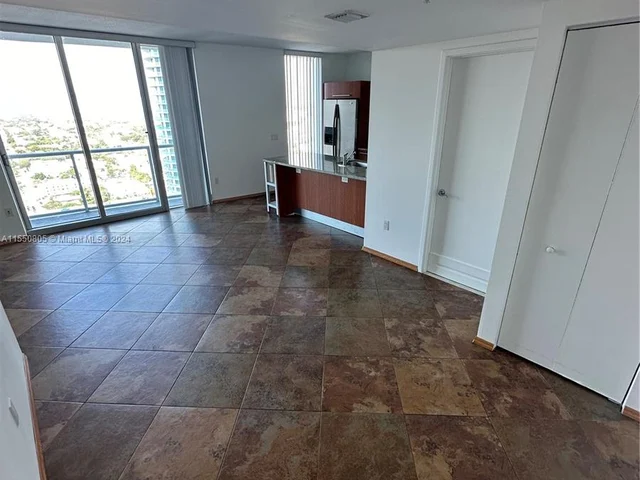 185 SW 7th St # 2800, Miami FL 33130