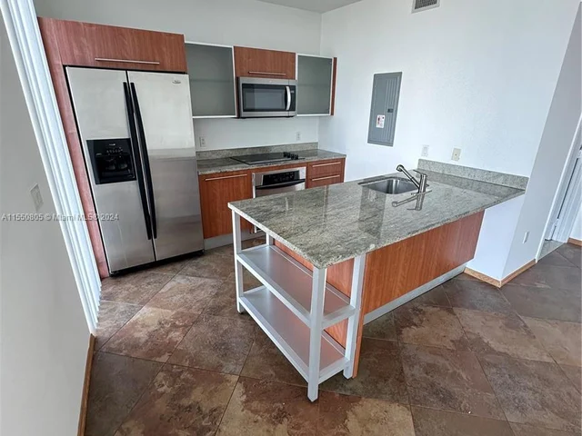 185 SW 7th St # 2800, Miami FL 33130