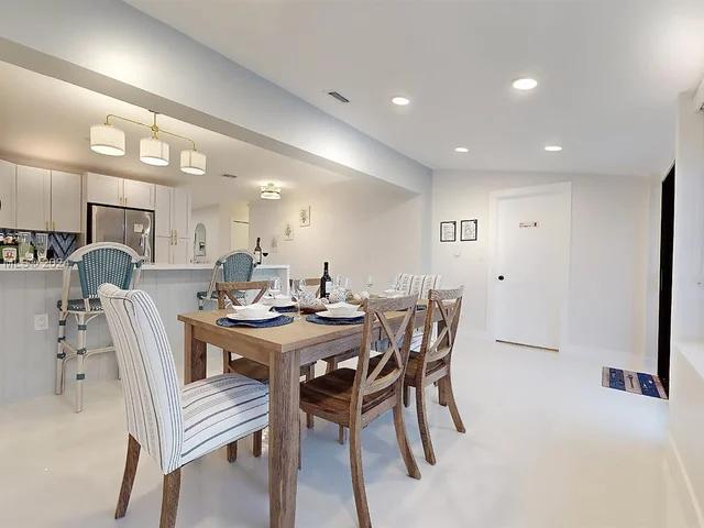 1201 S Citrus Isle # 2, Fort Lauderdale FL 33315