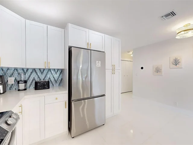 1201 S Citrus Isle # 2, Fort Lauderdale FL 33315