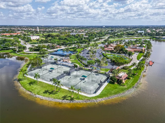 18708 SW 47th St, Miramar FL 33029