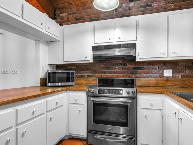 6120 NW 33rd Way # 6120, Fort Lauderdale FL 33309