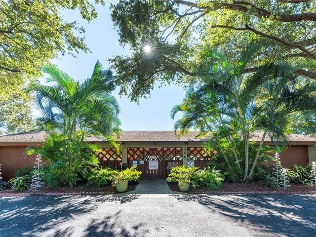 6120 NW 33rd Way # 6120, Fort Lauderdale FL 33309