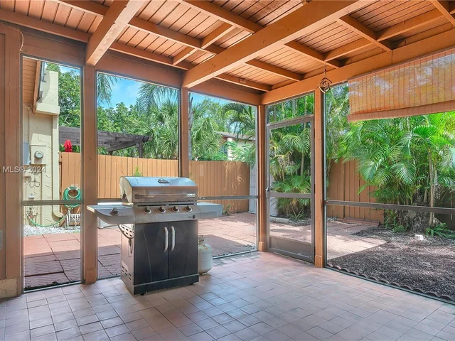 6120 NW 33rd Way # 6120, Fort Lauderdale FL 33309