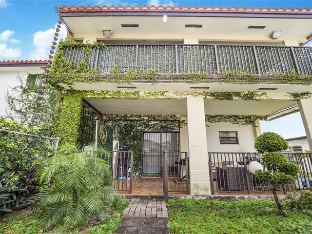 1436 SW 76th Ct # 1, Miami FL 33144