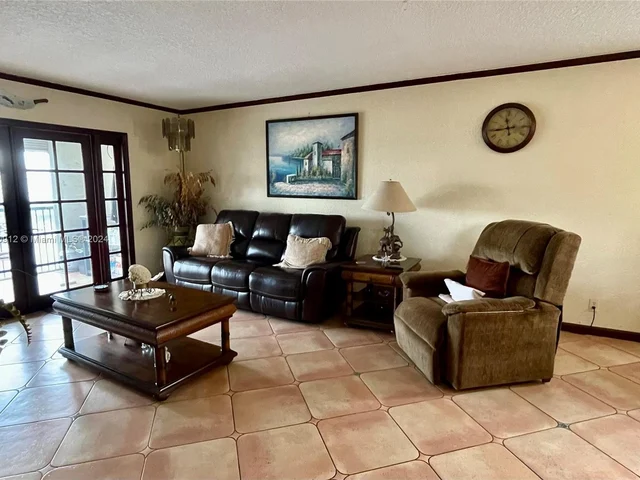 6575 W Oakland Park Blvd # 511, Lauderhill FL 33313