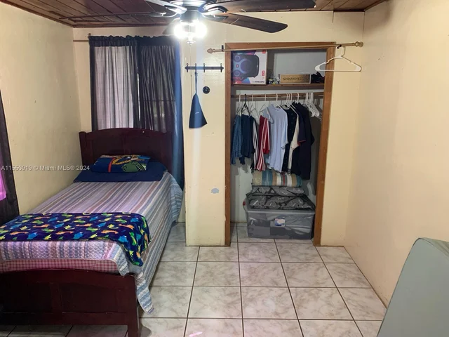 1160 NW 120th St, North Miami FL 33168