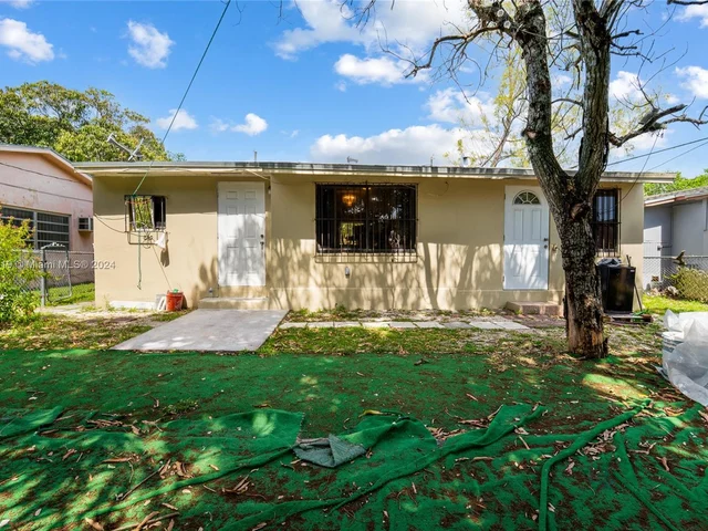 1160 NW 120th St, North Miami FL 33168