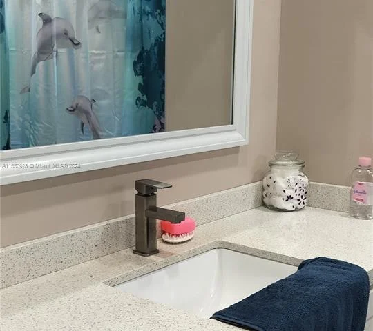 3149 W 68th Pl, Hialeah FL 33018