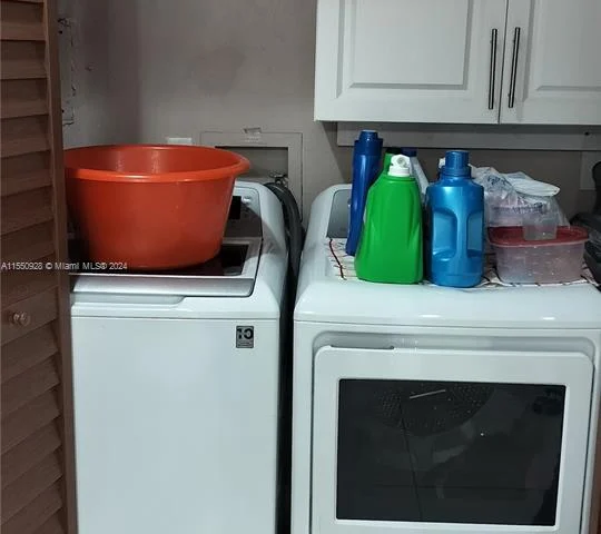 3149 W 68th Pl, Hialeah FL 33018