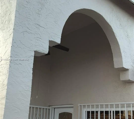 3149 W 68th Pl, Hialeah FL 33018