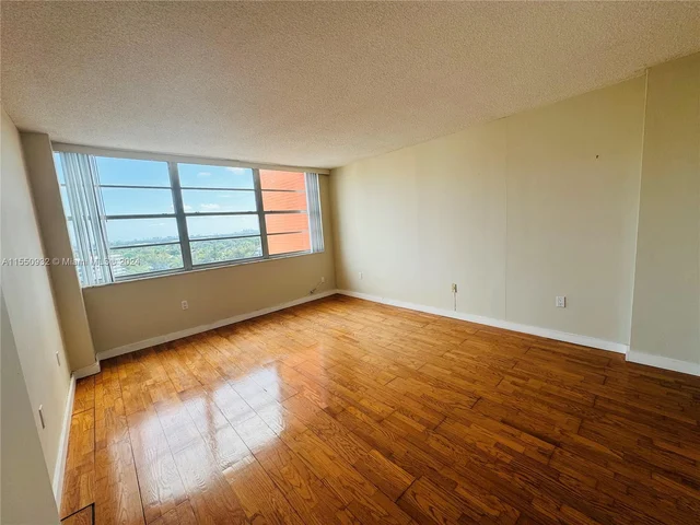 1301 NE Miami Gardens Dr # 1515W, Miami FL 33179