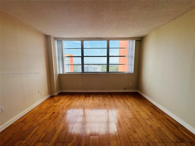 1301 NE Miami Gardens Dr # 1515W, Miami FL 33179