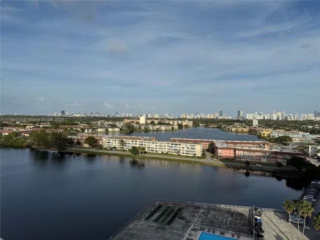 1301 NE Miami Gardens Dr # 1515W, Miami FL 33179