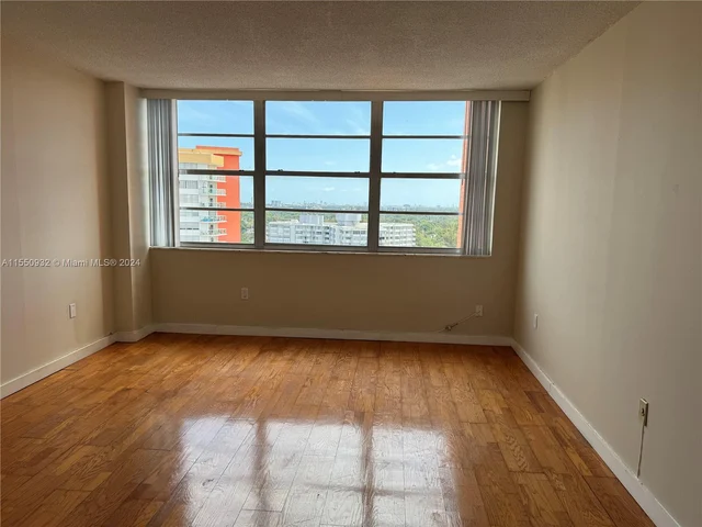 1301 NE Miami Gardens Dr # 1515W, Miami FL 33179