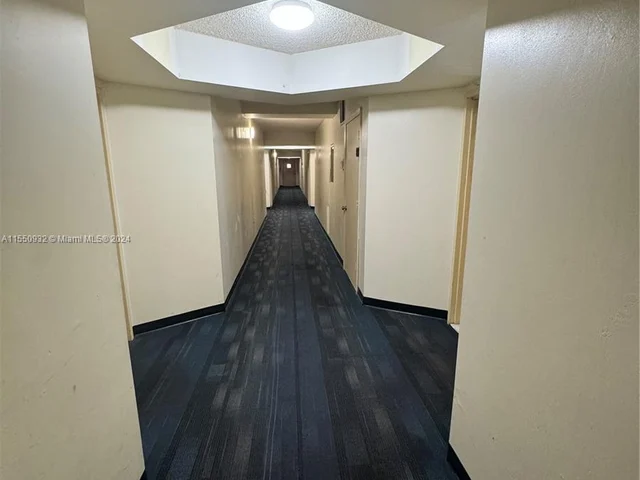 1301 NE Miami Gardens Dr # 1515W, Miami FL 33179