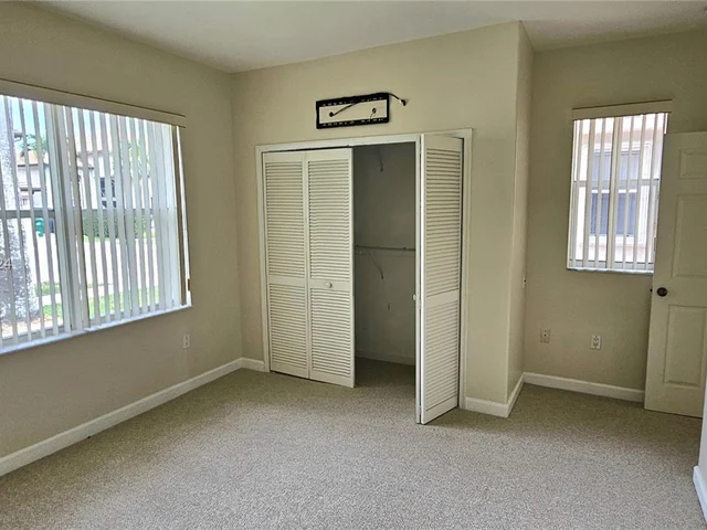 13160 NW 7th Ter, Miami FL 33182