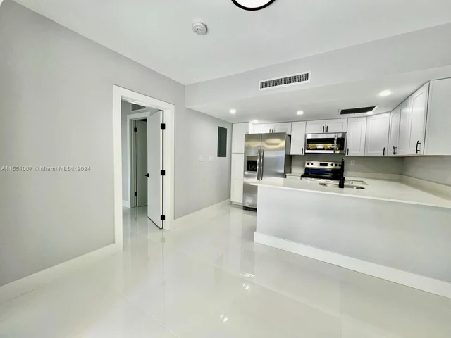 6440 Windmill Gate Rd # 6440, Miami Lakes FL 33014