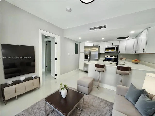 6440 Windmill Gate Rd # 6440, Miami Lakes FL 33014