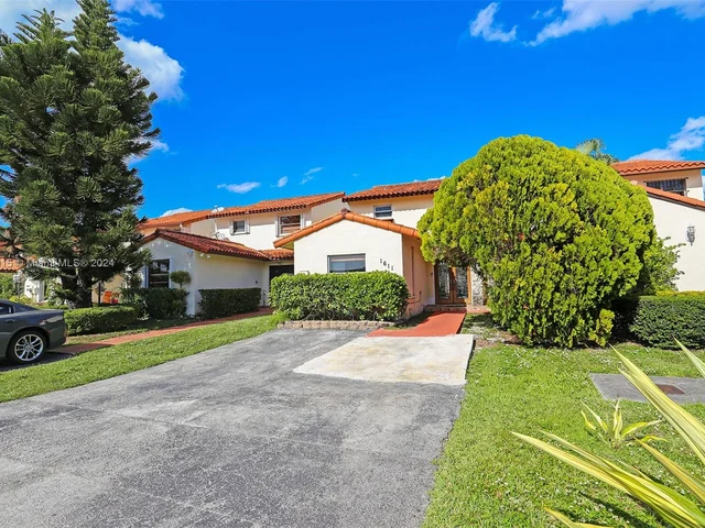 1611 SW 124th Pl Concourse # 123, Miami FL 33175