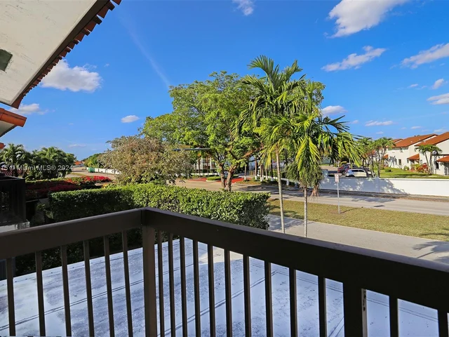 1611 SW 124th Pl Concourse # 123, Miami FL 33175