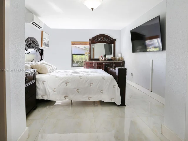 1611 SW 124th Pl Concourse # 123, Miami FL 33175