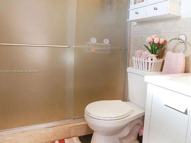 1611 SW 124th Pl Concourse # 123, Miami FL 33175