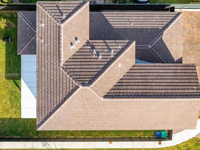 13265 SW 234 ST, Miami FL 33032