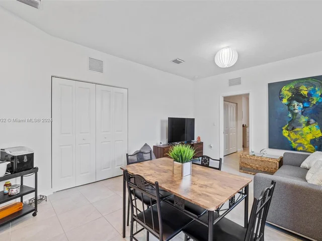 13265 SW 234 ST, Miami FL 33032