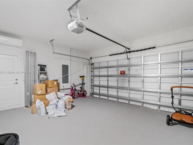 13265 SW 234 ST, Miami FL 33032