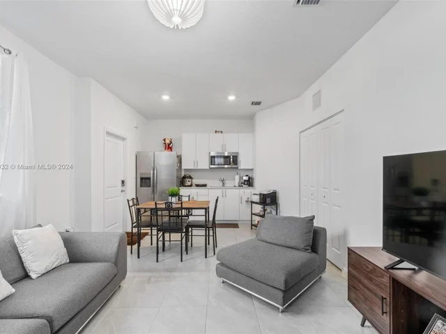 13265 SW 234 ST, Miami FL 33032