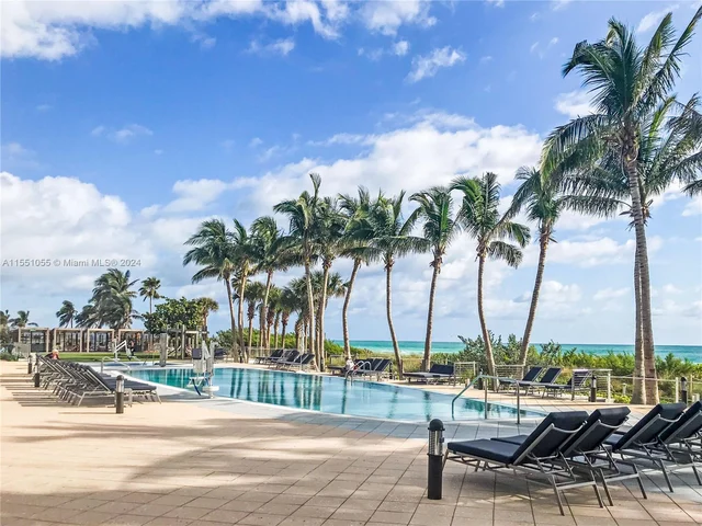 6899 Collins Ave # 2804, Miami Beach FL 33141