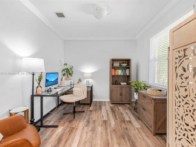 5862 NW 120th Ter, Coral Springs FL 33076