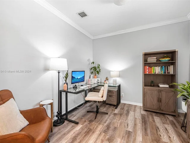 5862 NW 120th Ter, Coral Springs FL 33076