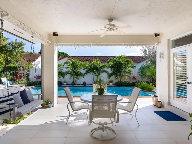 11153 SW 145th Pl, Miami FL 33186