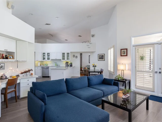 11153 SW 145th Pl, Miami FL 33186