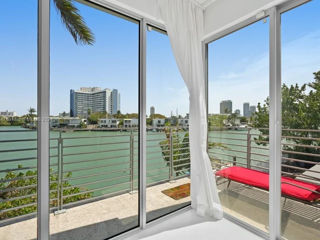 155 N Shore Dr # 155, Miami Beach FL 33141