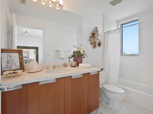 155 N Shore Dr # 155, Miami Beach FL 33141