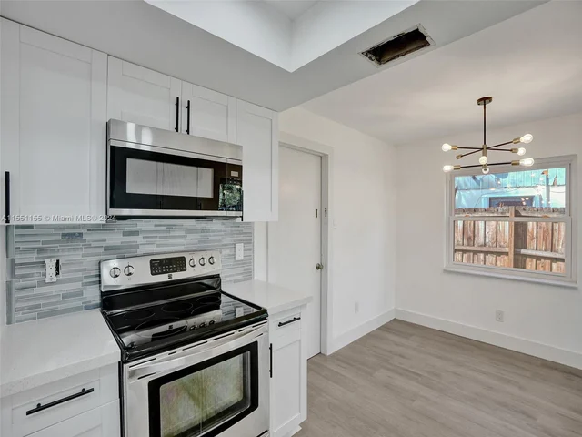 2640 NW 47th Ave, Lauderhill FL 33313