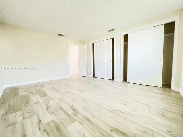 327 Gulfstream Rd, Dania Beach FL 33004