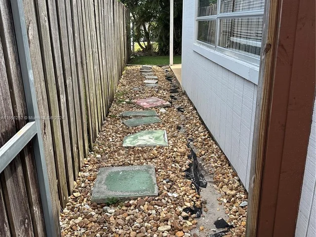 1414 NE 12th St # 1414, Fort Lauderdale FL 33304