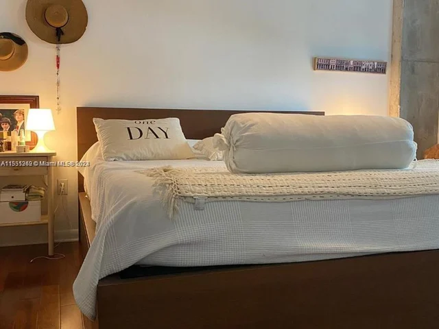 2001 Biscayne Blvd # 2306, Miami FL 33137