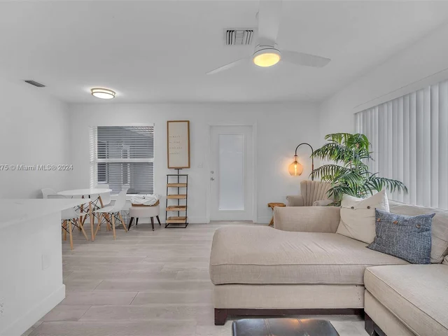 1732 NE 56th Ct # 2, Fort Lauderdale FL 33334