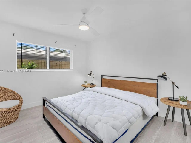 1732 NE 56th Ct # 2, Fort Lauderdale FL 33334